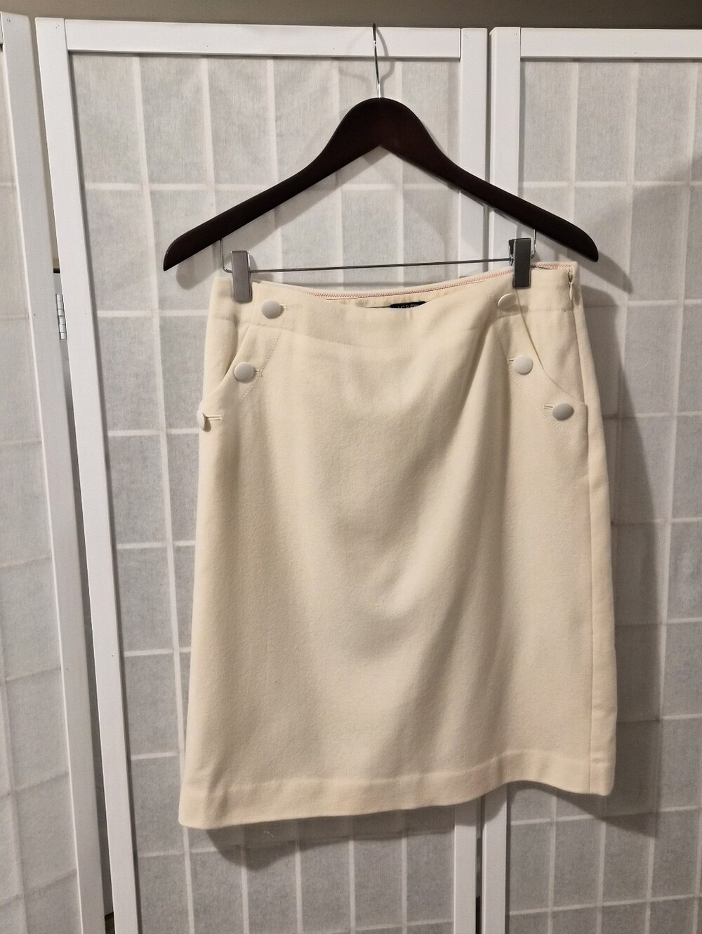 J. Crew  Fine Wool Cream Button-Detail Pencil Skirt Sz 6